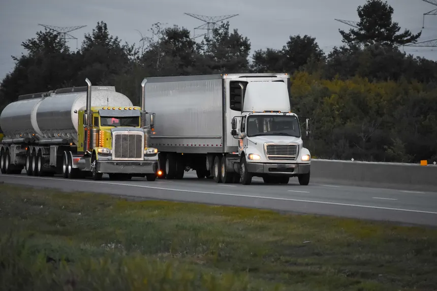 Empresas de transporte de carga terrestre en Colombia 2025 : Líderes, tendencias y claves para elegir el mejor servicio